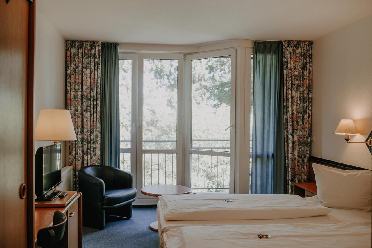 Hotel Seeblick Thuelsfeld Exterior photo