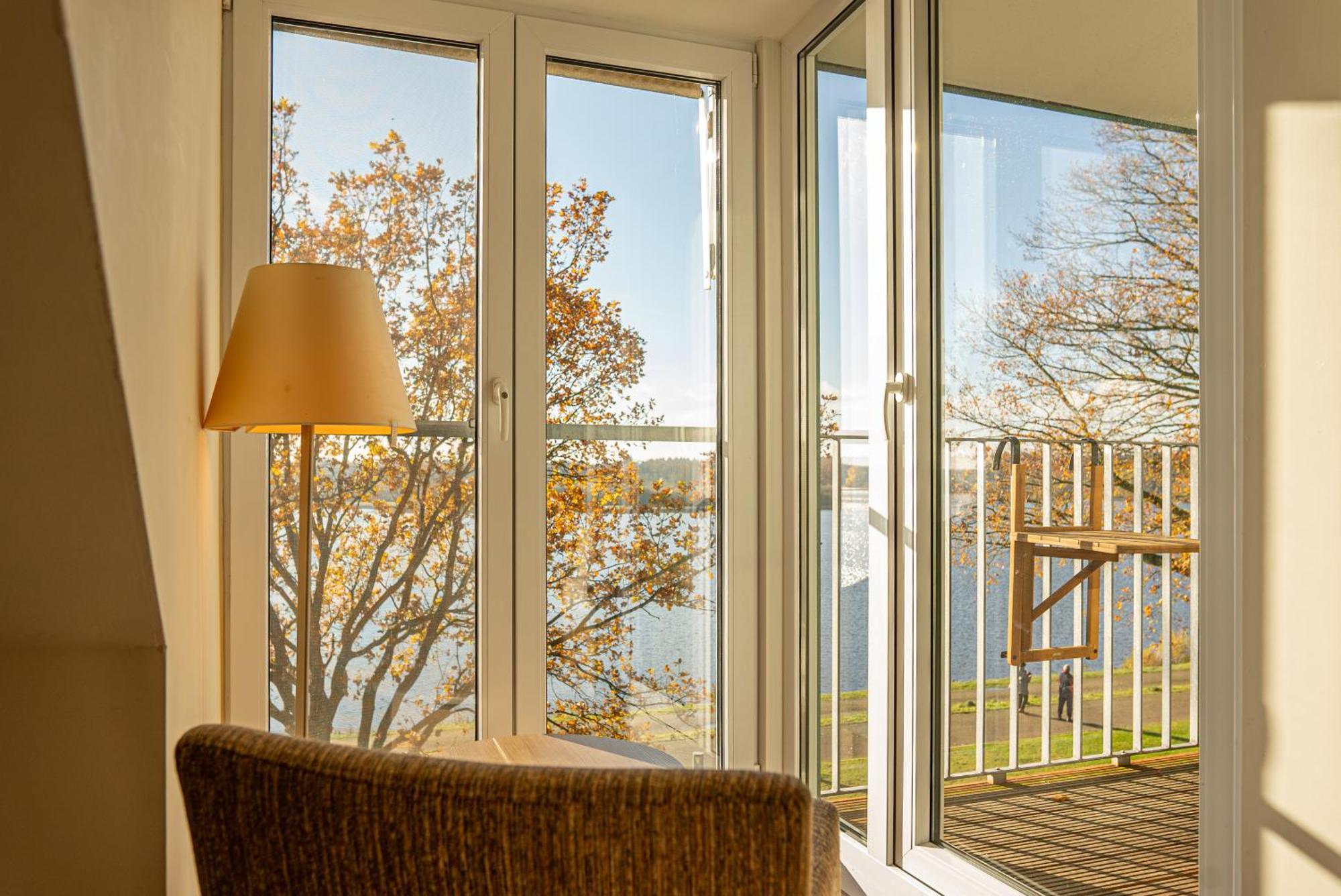 Hotel Seeblick Thuelsfeld Exterior photo